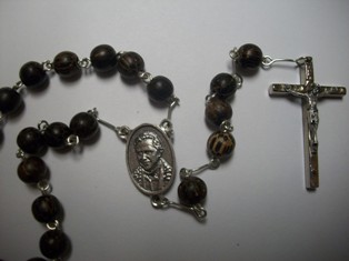 Pope Benedict XVI Palmwood Rosary
